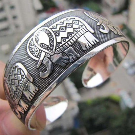 Bracelet - Elephant: Silver Cuff