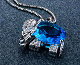 Elephant Crystal Necklace with Rhinestones