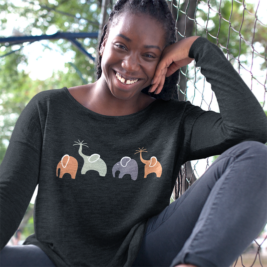 Elephant Shirt - Long-Sleeve Scoop Neck "Happy Family" - Black