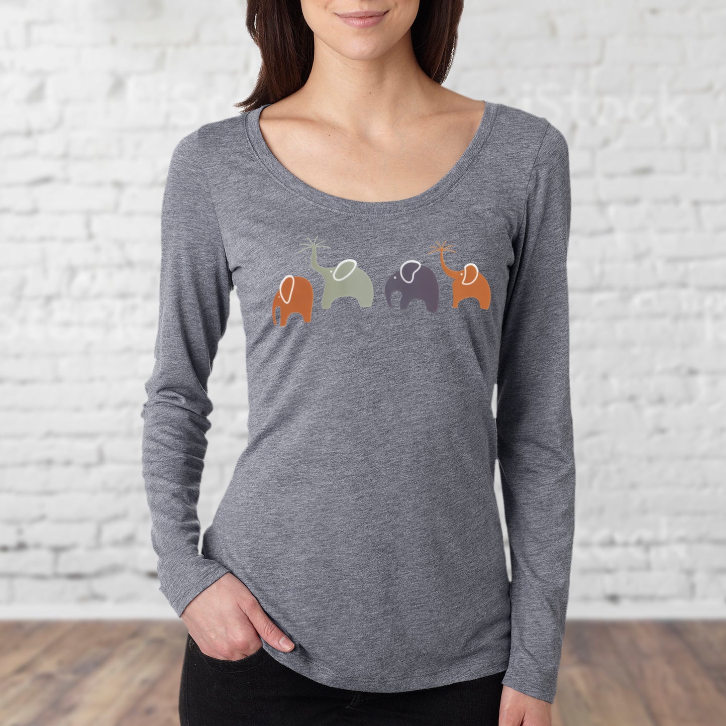 Elephant Shirt - Long-Sleeve Scoop Neck  "Happy Family" - Grey